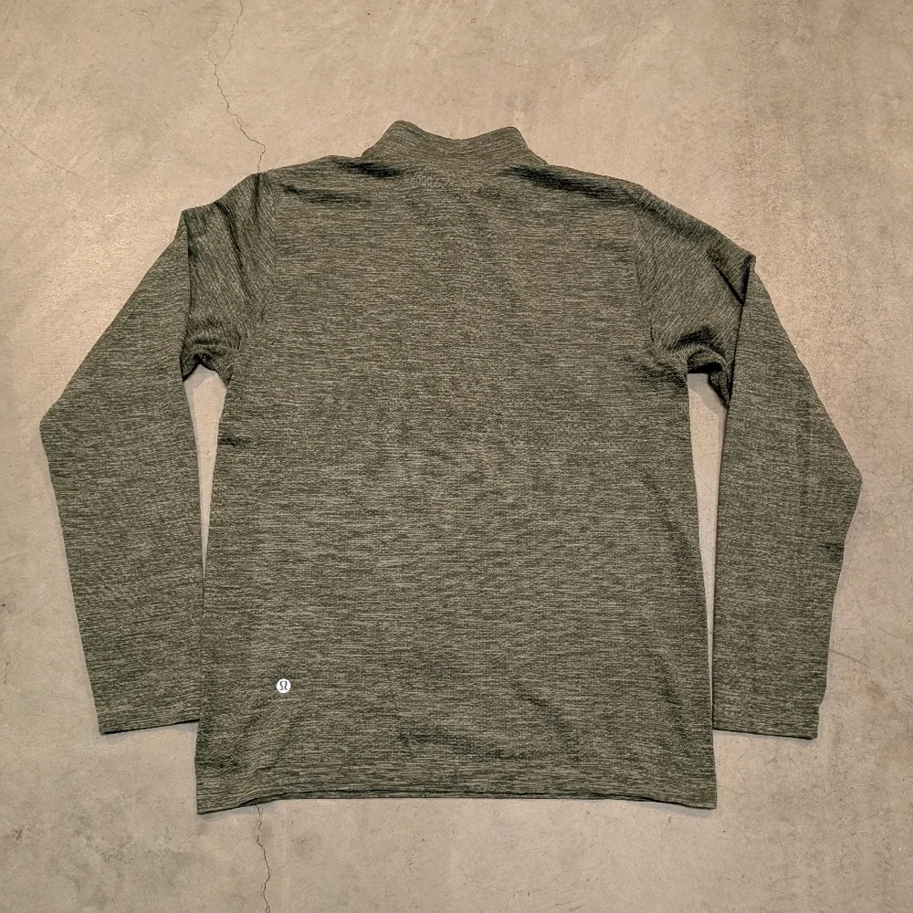 lululemon athletica Vent Tech Men's Green 1/4 Zip Sweater Long Sleeve - Picture 6 of 8